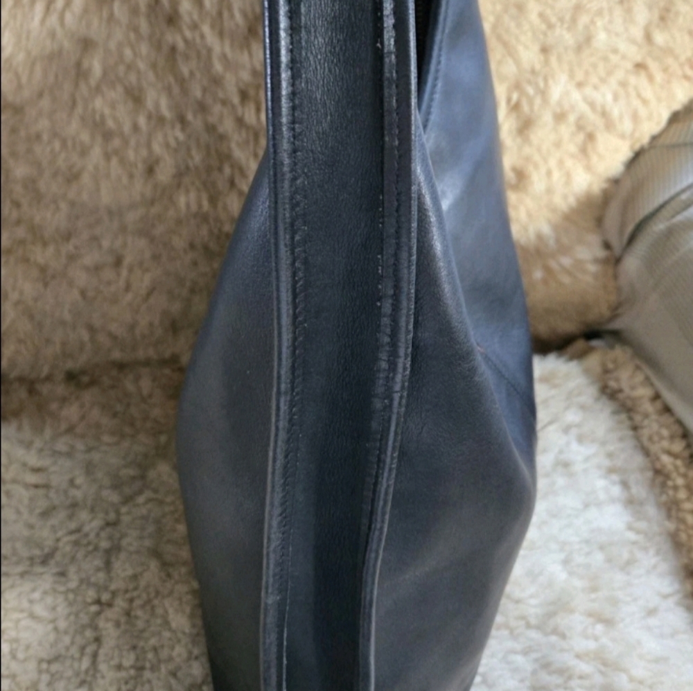 Vintage X-Large Coach Ergo 9026 In Black, Kind Of Rare - Picture 5 of 14